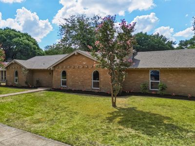 122 Meadowbrook Dr