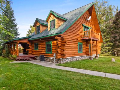 15811 Cedar Ridge Ln