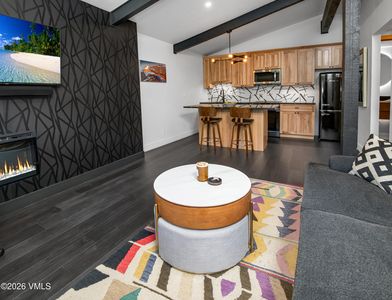 2059 Chamonix Ln APT 3