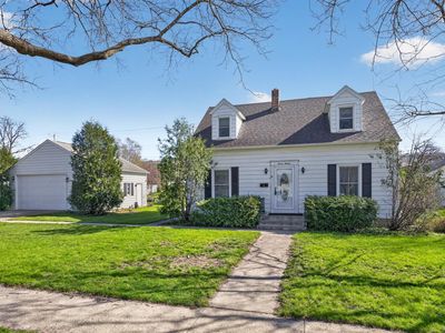 716 Fillmore St SE