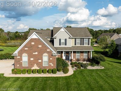 352 Daubony Dr