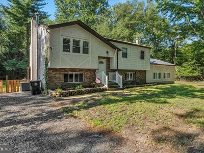 Property at 635 Raritan Ave, Atco, NJ
