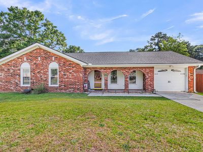 209 Longleaf Rd