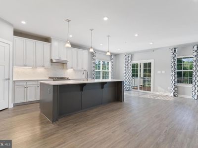 10602 Starfire Ln