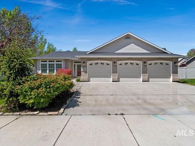 3611 N Price Way