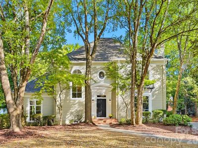 3501 Castellaine Dr