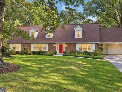 Property at 400 Harris St, Toccoa, GA