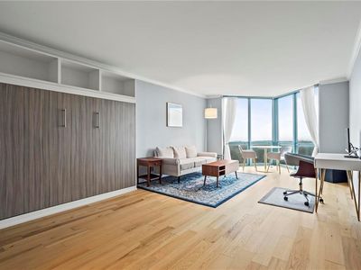 2870 Pharr Ct NW #2008