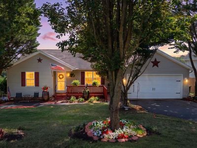 521 Marian Pl