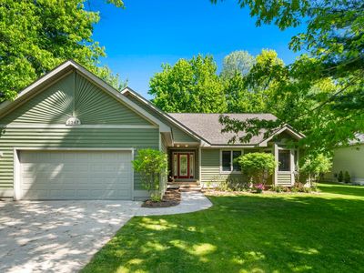 3347 Village Circle Dr