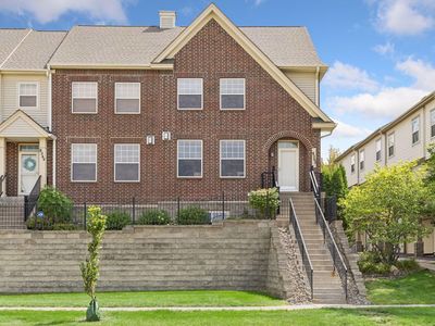 8262 Labont Way #5