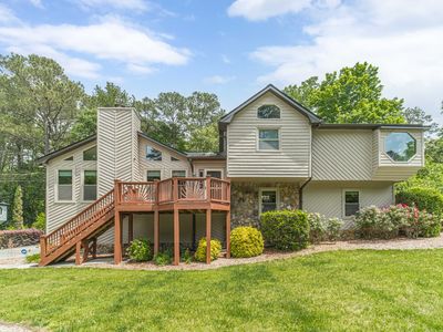 2921 Hadrian Dr