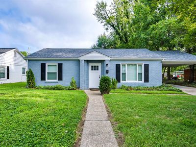 2208 E Michigan St