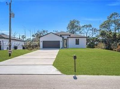 621 Greenbriar Blvd