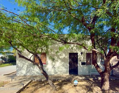 714 N San Pedro St
