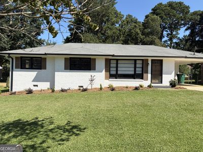 996 School Ln