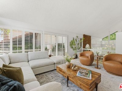 2801 Woodwardia Dr