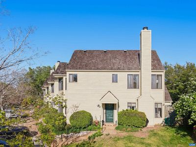 1241 Chatham Rdg