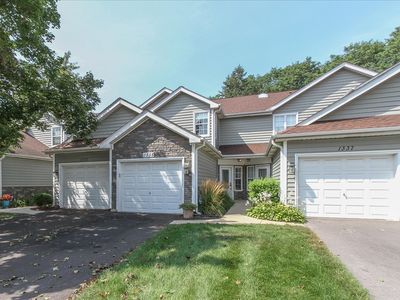 Property at 1335 Cranbrook Ct, Schaumburg, IL