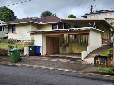 1115 Liku St