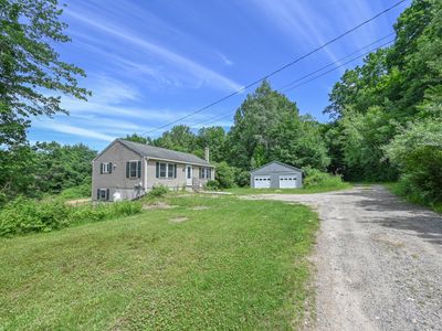 6 Garland Way