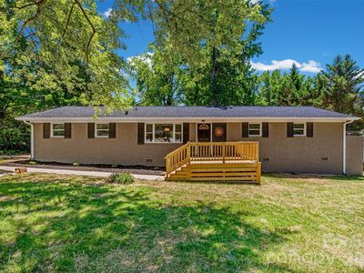 2111 Shalimar Dr