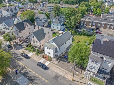 21 Medford St