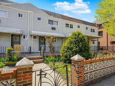 2900 Gerritsen Ave