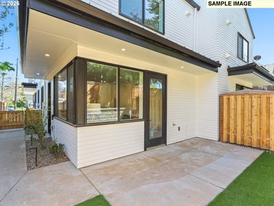 4090 NE Prescott St #C