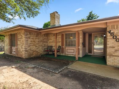 4600 Summit Dr