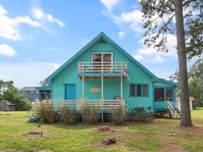 5320 Cedar Dr
