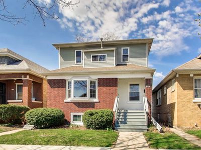 2714 Wesley Ave