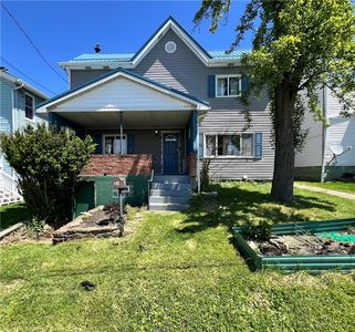 Property at 612 12th St, Pitcairn, PA