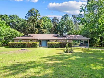 111 Florida Dr