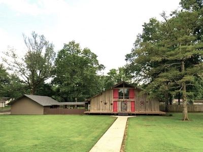 12 Fairview Dr