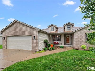 1208 Oakbrook Ave