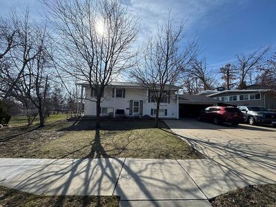 2411 Brookland Dr NE