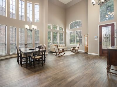 1709 Tamarack Dr