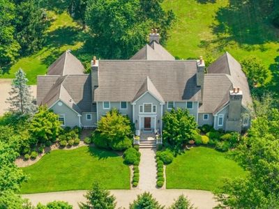 98 Sand Spring Rd