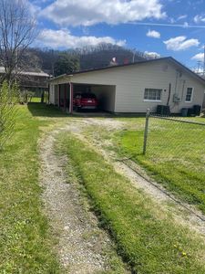 Property at 105 River Rd, Hazard, KY