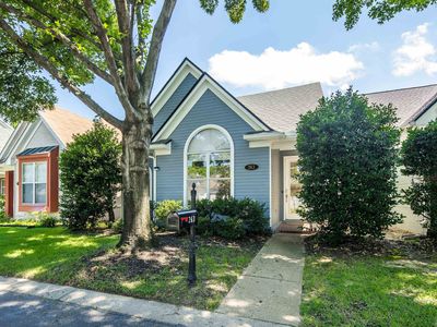 263 Island Village Dr