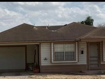 1507 W Guerra Ave