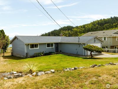 699 Maplewood Loop