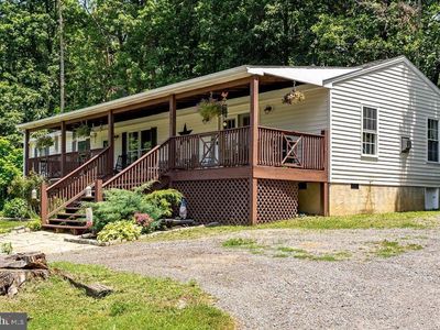 4695 E Side Hwy