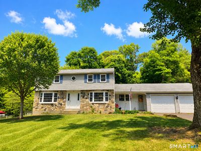 Property at 1 Deerfield Lane, Ellington, CT