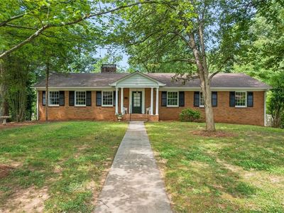 332 Grandview Dr