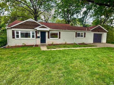 2614 N 47th Ter