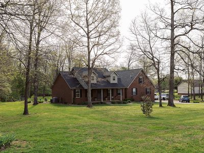 1121 Sycamore Dr