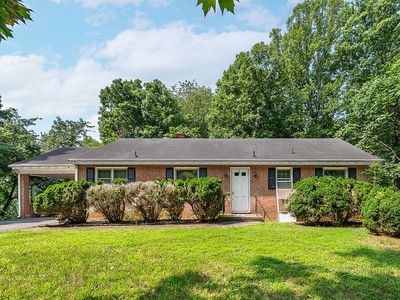2044 Three Otters Rd