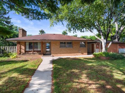 949 W Plainfield AVENUE